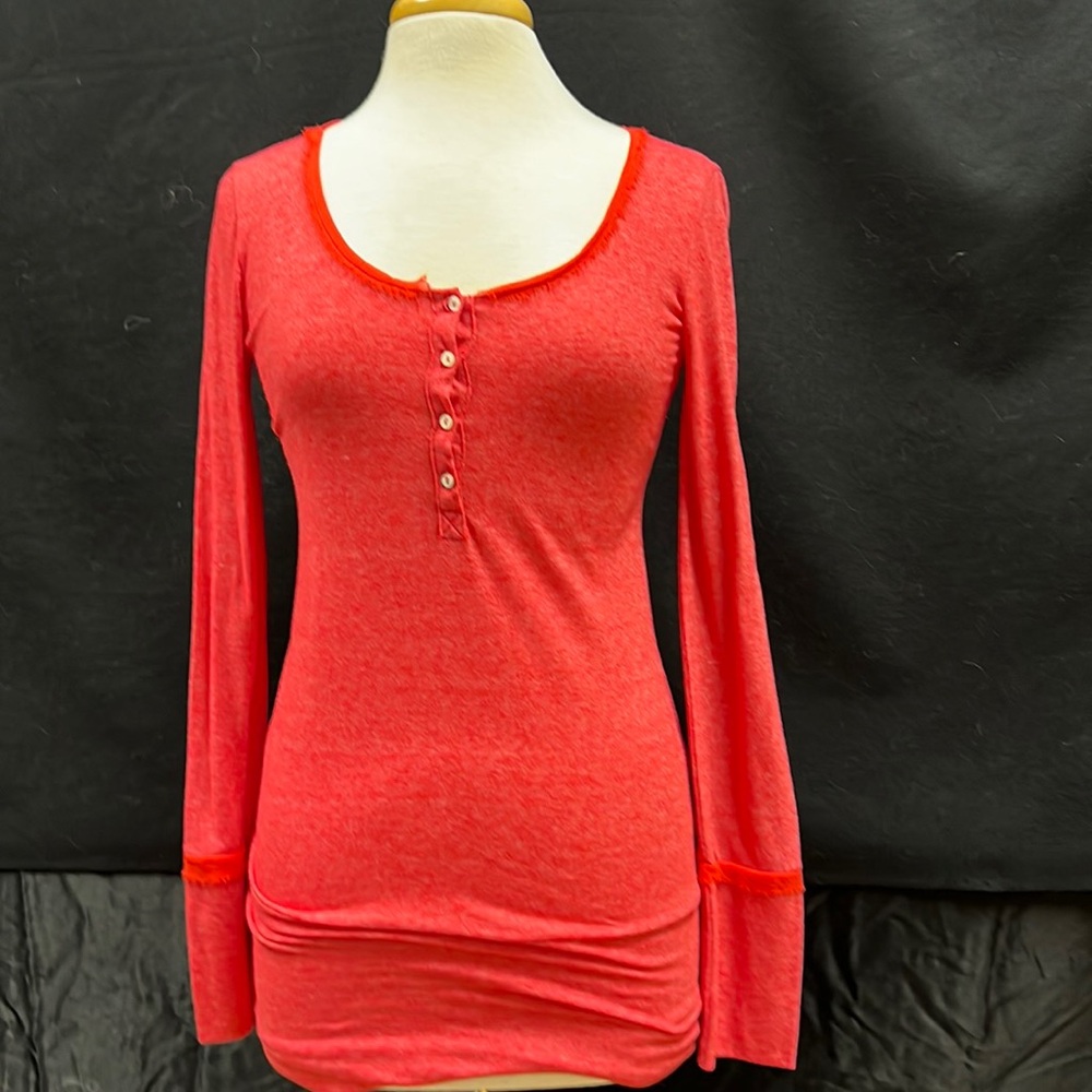 Ella Moss size medium long sleeve knit top